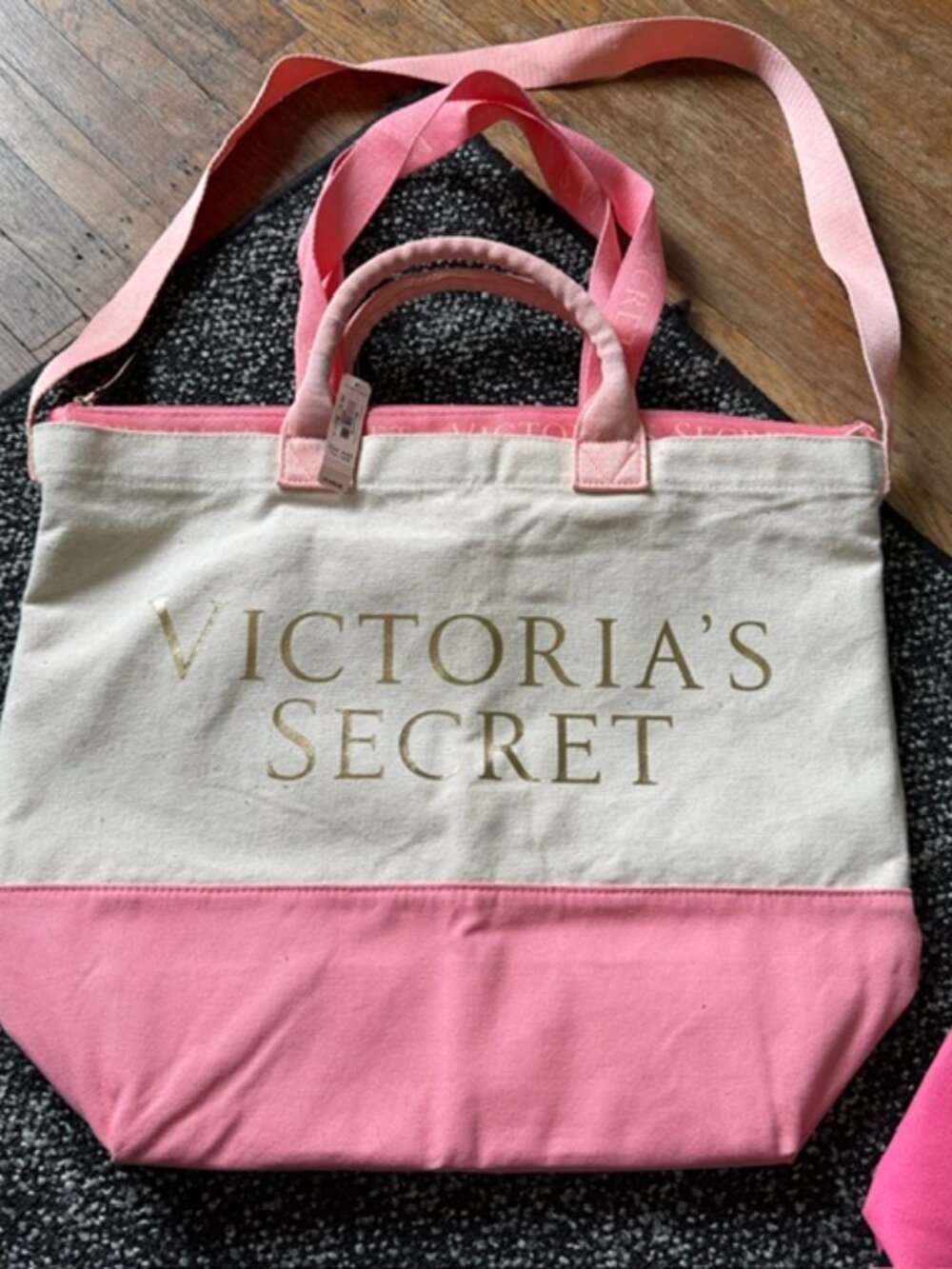 Victoria Secret Insulated Bag Brand New with tags